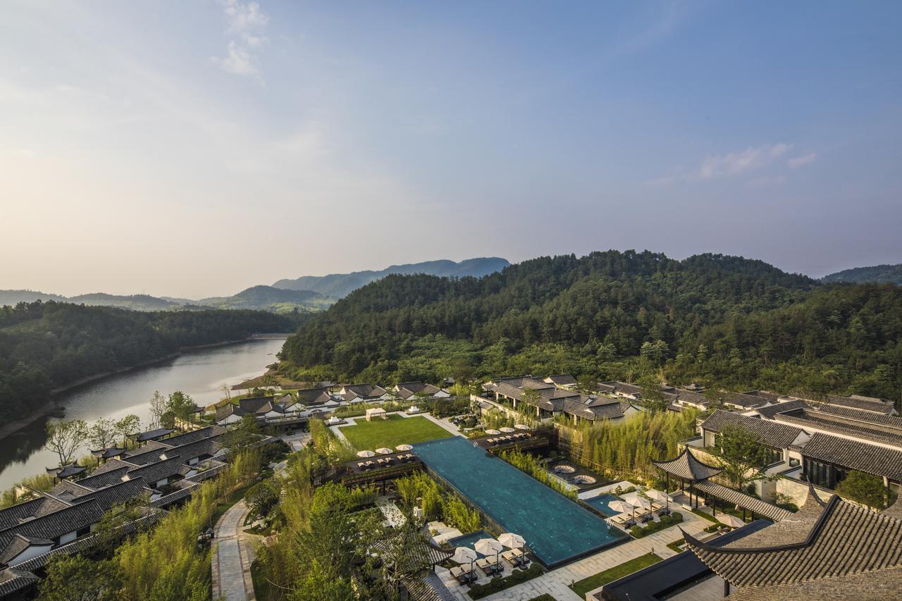 Hotel Banyan Tree Anji Huzhou Esterno foto
